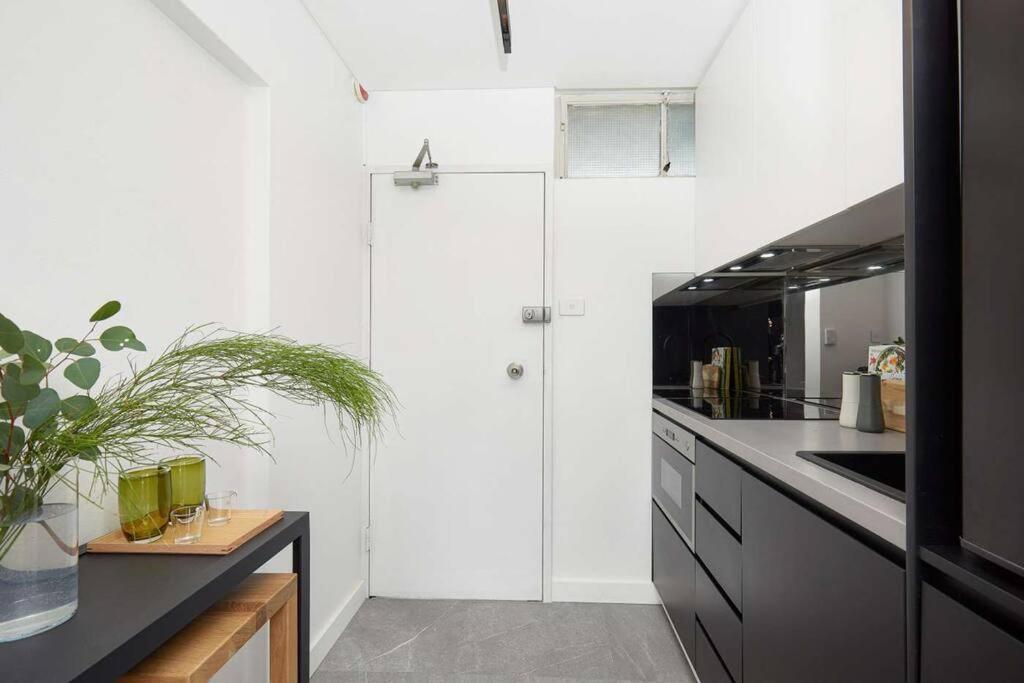 Sunny & Peaceful In - Rushcutters Bay Apartment Sydney
